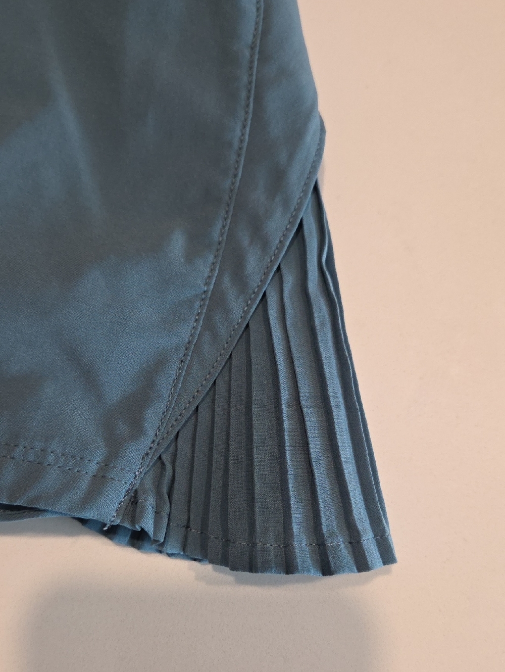 Lululemon Women’s Blue Tennis Pickleball Skort Skirt - Picture 3 of 3